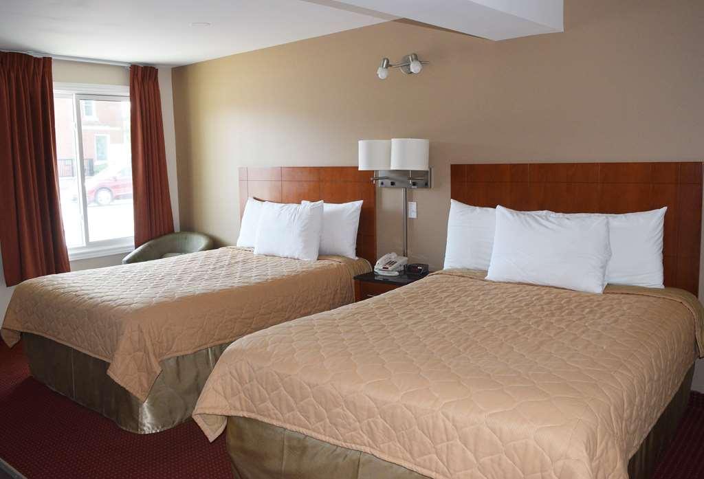 Knights Inn Arnprior Ruang foto